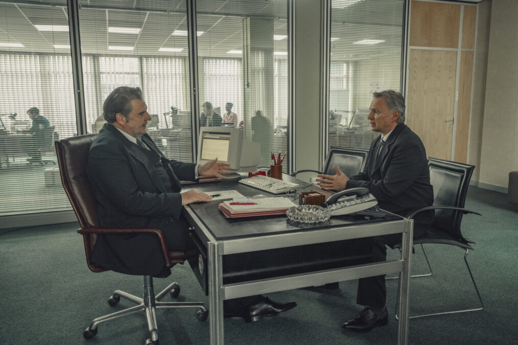 Brendan Coyle as Roy, Robert Carlyle as Sam in Episode 3 of Toxic Town