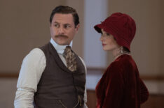 Augie Prew as Paul and Janet Montgomery as Hillary in '1923' Season 2 Episode 5 - 'Only Gunshots to Guide Us'