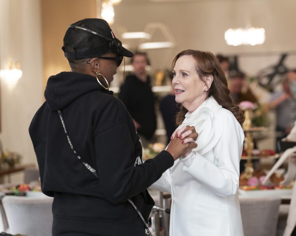 Aisha Hinds and Lesley Ann Warren — Behind the Scenes of '9-1-1' Season 8 Episode 11 