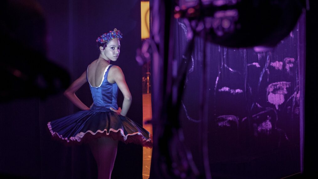 Taïs Vinolo in 'Étoile'