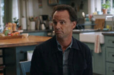 Walton Goggins in 'The Unicorn.'