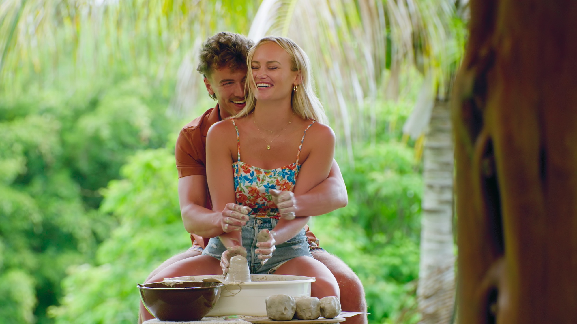 Danny Spongberg, Ashley Moore in episode 108 of Temptation Island
