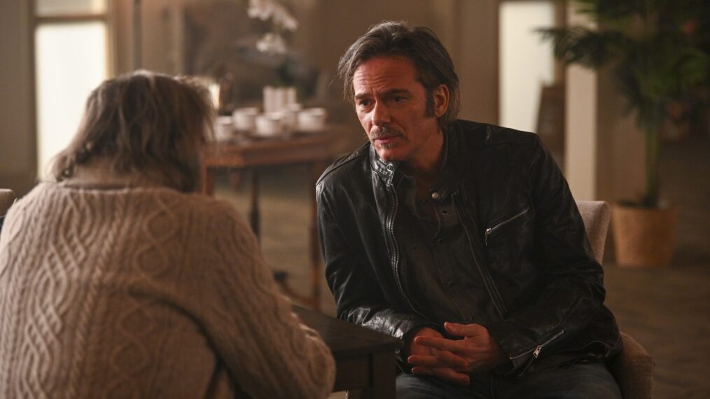 Jeff Fahey as Walter Leone and Billy Burke as Vince Leone — 'Fire Country' Season 3 Episode 17 