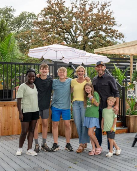 Jenny and Dave Marrs with their kids