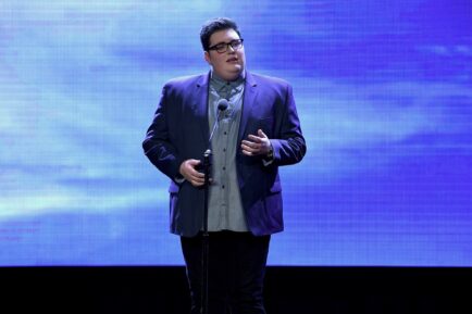 Recording Artist and "The Voice" Season 9 winner, Jordan Smith, performs onstage during the 3rd Annual GMA Honors
