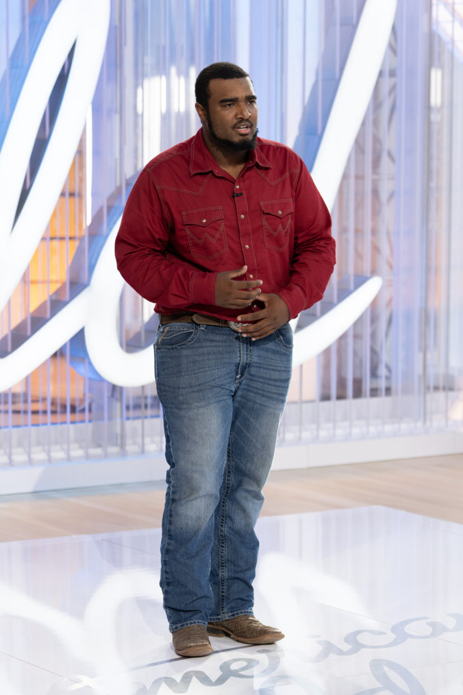‘American Idol’ 2025 Premiere First Platinum Ticket Is Awarded After