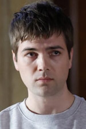 Ty Molbak Headshot