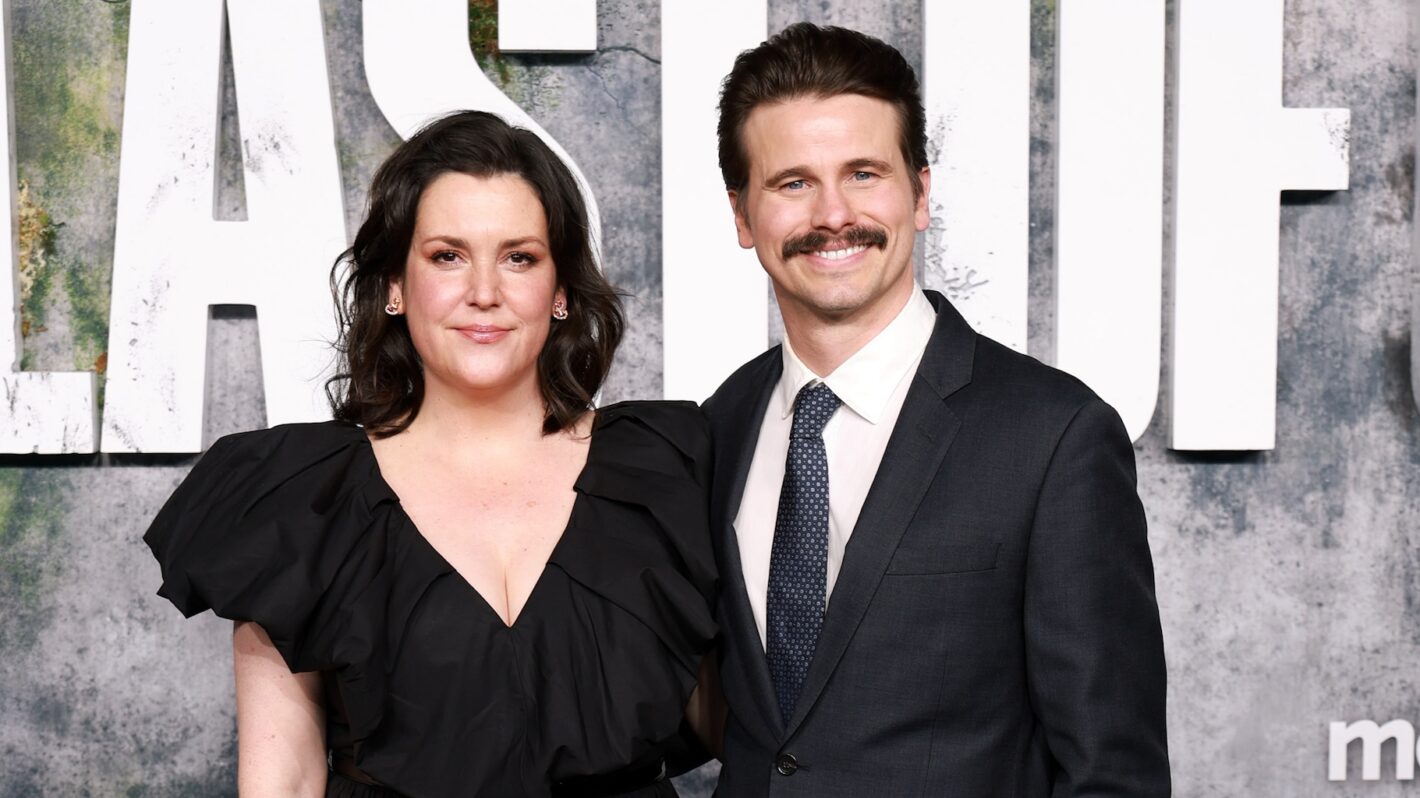 Melanie Lynskey and Jason Ritter attend the Los Angeles premiere of the HBO original series