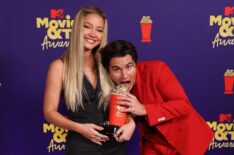MTV Movie and TV Awards - Madelyn Cline and Chase Stokes