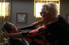 Todd Cahoon as Bob Levitts and Sharon Gless as Colleen Rose on 'Nip/Tuck'