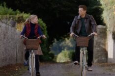 Emilie de Ravin and Andrew Walker in 'The Reluctant Royal'