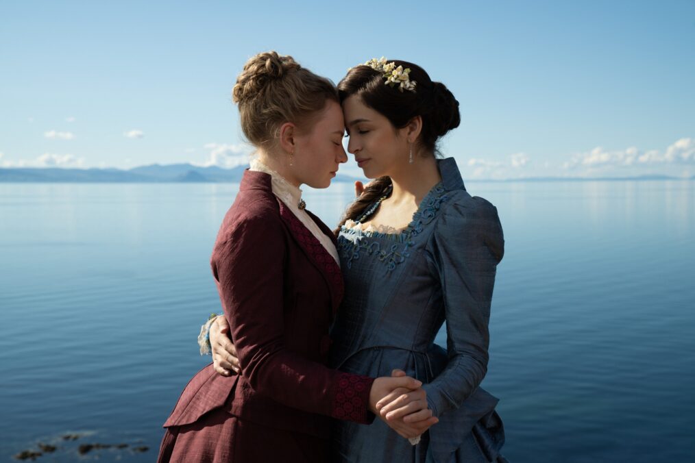 Mia Threapleton and Josie Totah in 'The Buccaneers' Season 2