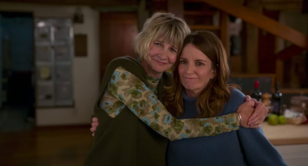 Kerri Kenney as Anne and Tina Fey as Kate embracing in 'The Four Seasons'