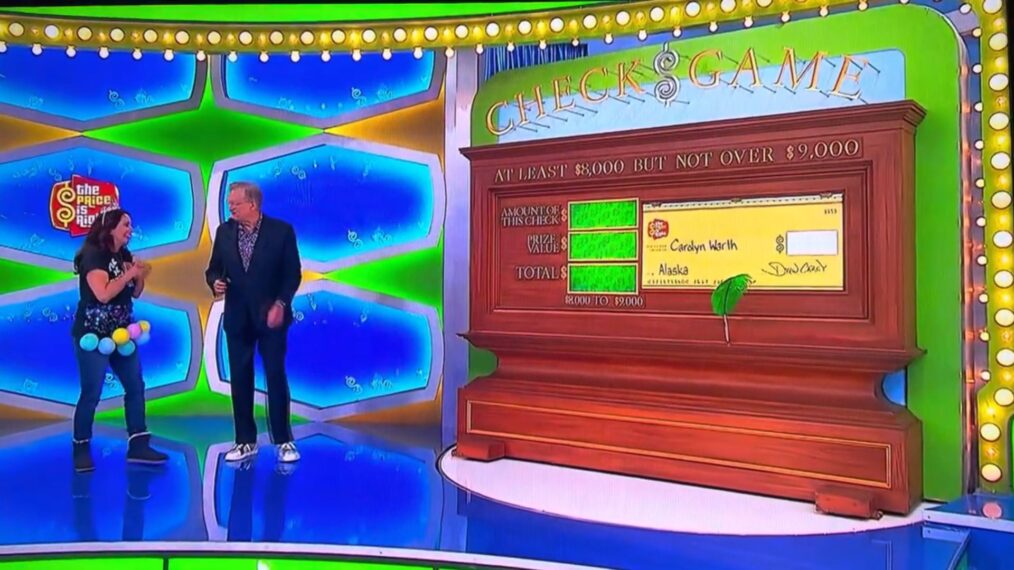 carolyn warth on the price is right on3/26/2025 (left) with host Drew Carey (right)