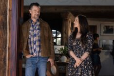 Josh Duhamel as Staten and Minka Kelly as Quinn in episode 101 of the Ransom Canyon.