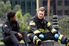 Angela Bassett as Athena, Peter Krause as Bobby — '9-1-1' Season 1 Episode 10