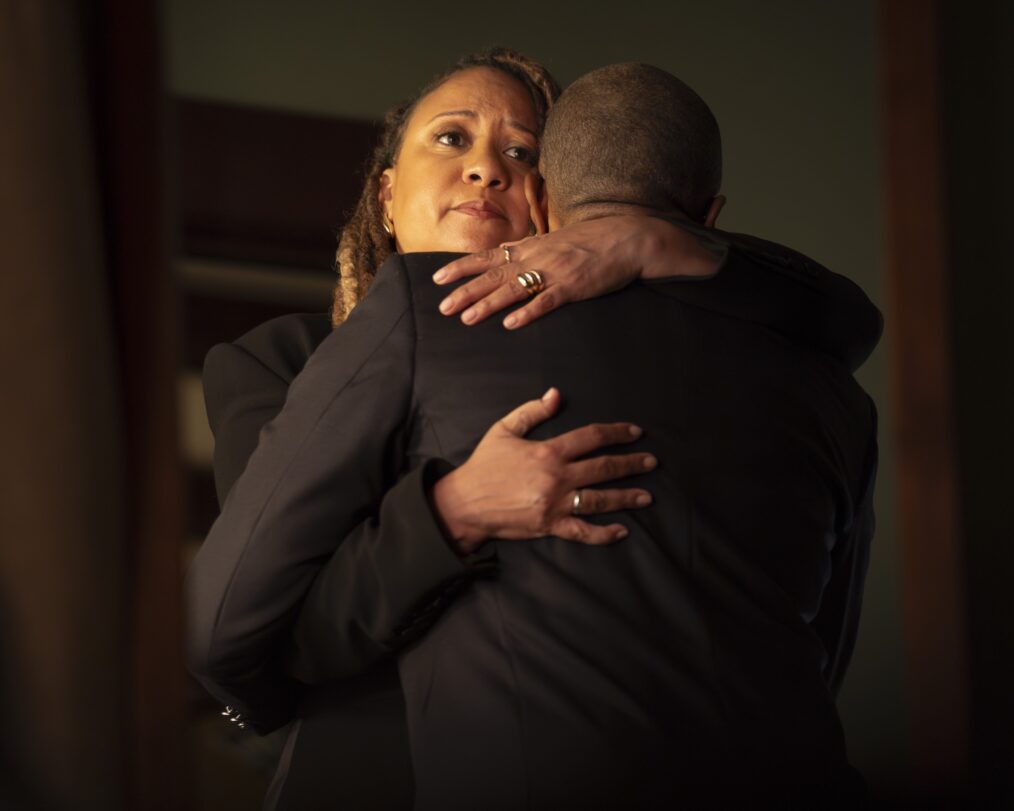 Tracie Thoms as Karen — '9-1-1' Season 8 Episode 16 