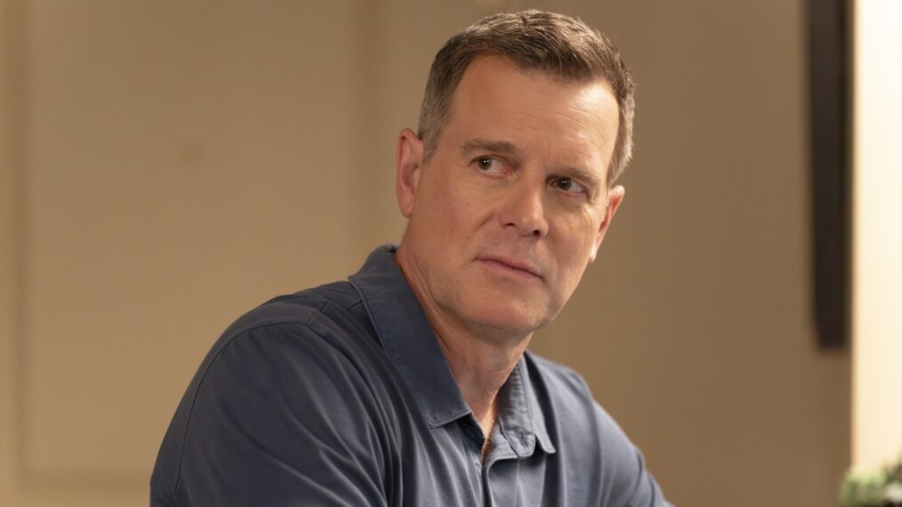 Peter Krause as Bobby — '9-1-1' Season 8 Premiere 'Buzzkill'