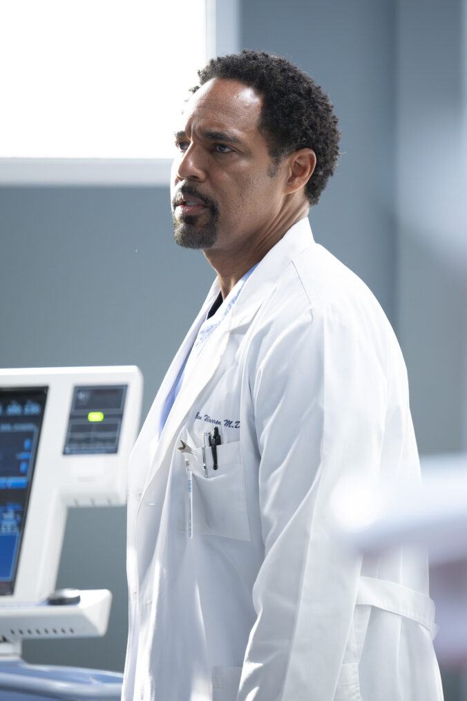 Jason George in Grey's Anatomy - 'How Do I Live'