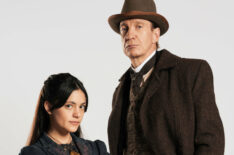 Blu Hunt as Amelia Rojas and David Thewlis as Sherlock Holmes in Sherlock & Daughter
