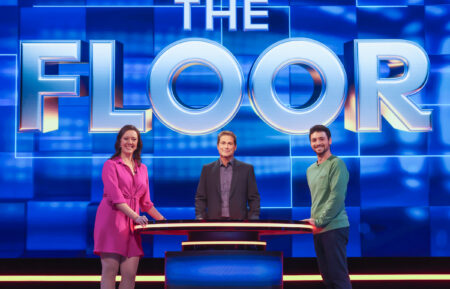 Rob Lowe with contestants in the “Conquer the Floor” episode of The Floor