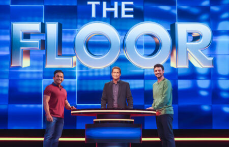 THE FLOOR: Rob Lowe (C) with contestants in the “Conquer the Floor” episode of THE FLOOR airing Wednesday, Apr. 23 (9:02-10:00 PM ET/PT on FOX. CR/ Lorraine O’Sullivan / FOX. ©2025 FOX Media LLC.