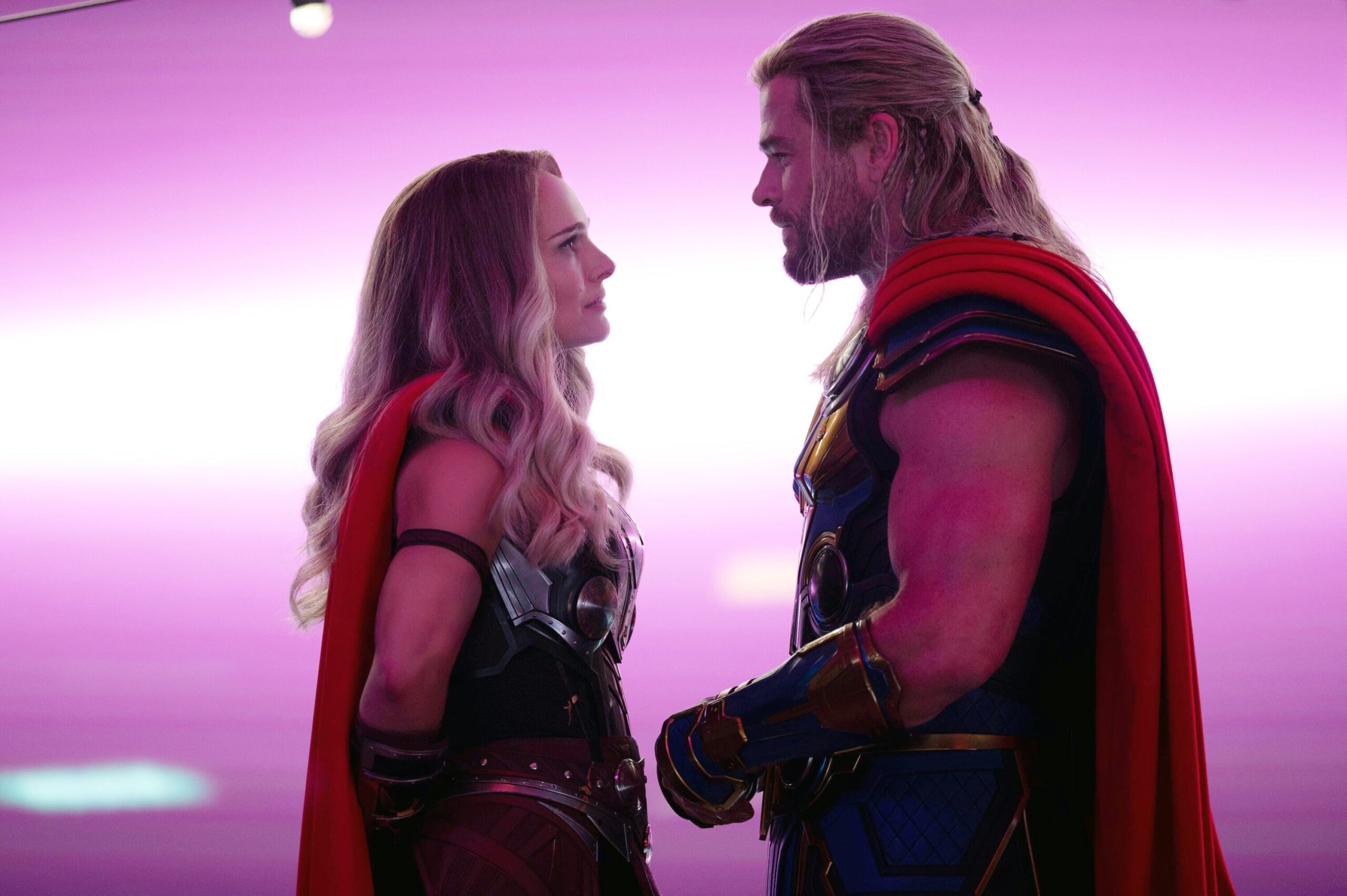 Natalie Portman and Chris Hemsworth as Jane and Thor in 'Thor: Love and Thunder'