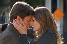 Nathan Fillion, Stana Katic in 'Crossfire