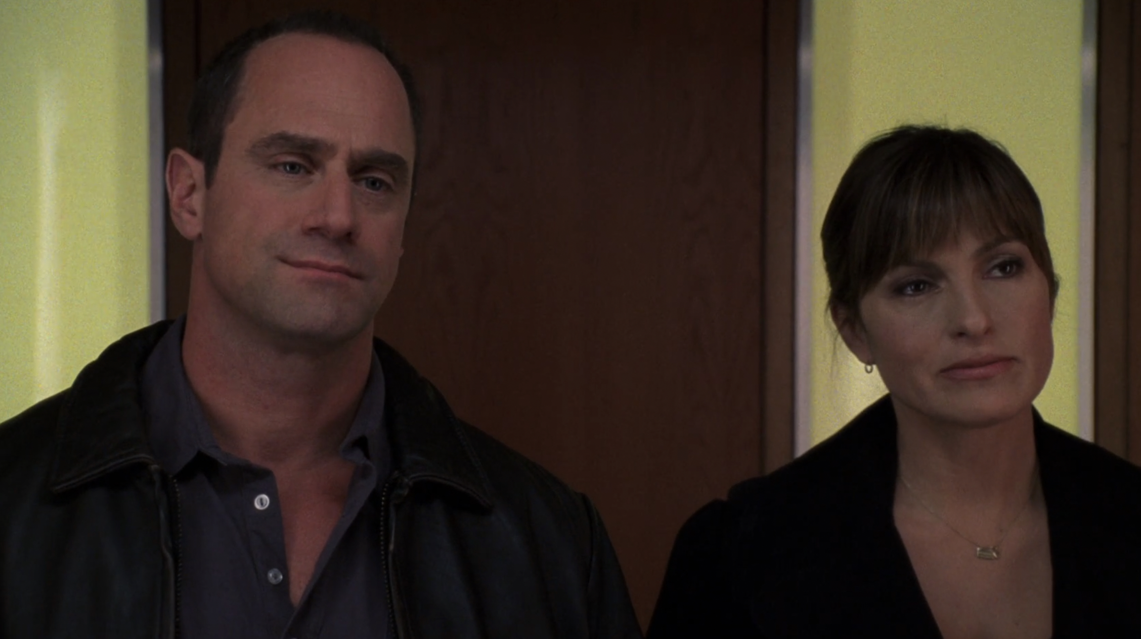 Mariska Hargitay and Christopher Meloni in Season 8 Episode 9 of 'Law & Order: SVU'