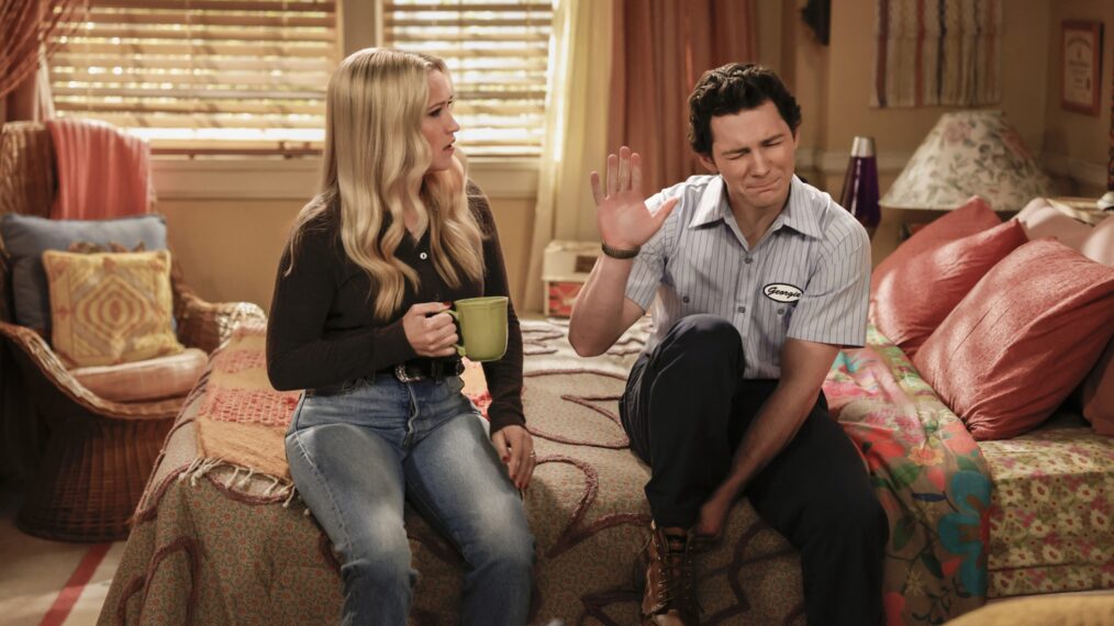 Emily Osment and Montana Jordan in 'Georgie & Mandy's First Marriage' Season 1