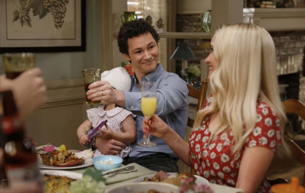 Montana Jordan and Emily Osment in 'Georgie & Mandy's First Marriage' Season 1