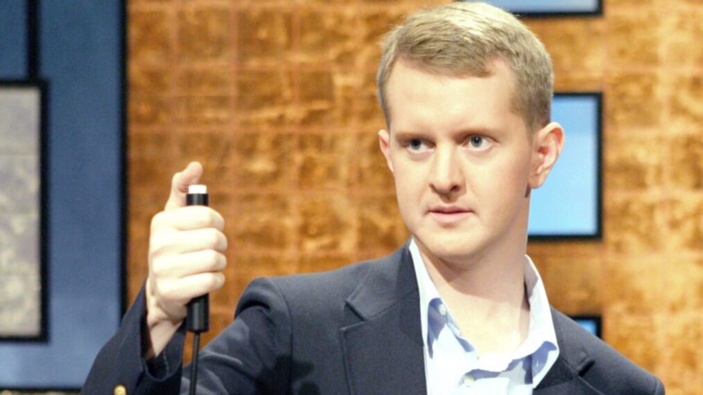Ken Jennings playing Jeopardy! in 2004