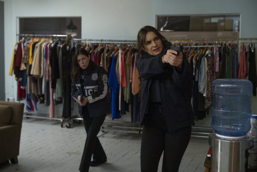 Maura Tierney as Lieutenant Jessica Brady, Mariska Hargitay as Captain Olivia Benson — 'Law & Order' Season 24 Episode 19 