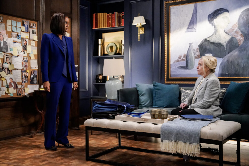 Skye P. Marshall as Olympia and Kathy Bates as Matty in the 'Matlock' Season 1 Episode 17, 'Tricks of the Trade – Part 1'