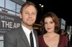Jimmi Simpson and Melanie Lynskey arrive at the premiere of Paramount Pictures' 'Up In The Air' held at Mann Village Theatre on November 30, 2009 in Westwood, California.