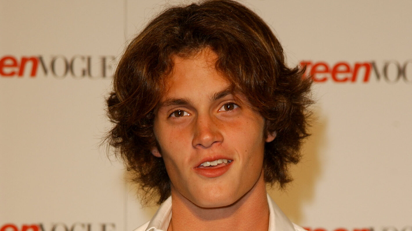 Actor Penn Badgley arrives at the Teen Vogue party celebrating the magazine's first annual 'Young Hollywood' issue at a private residence September 5, 2003 in Beverly Hills, California.