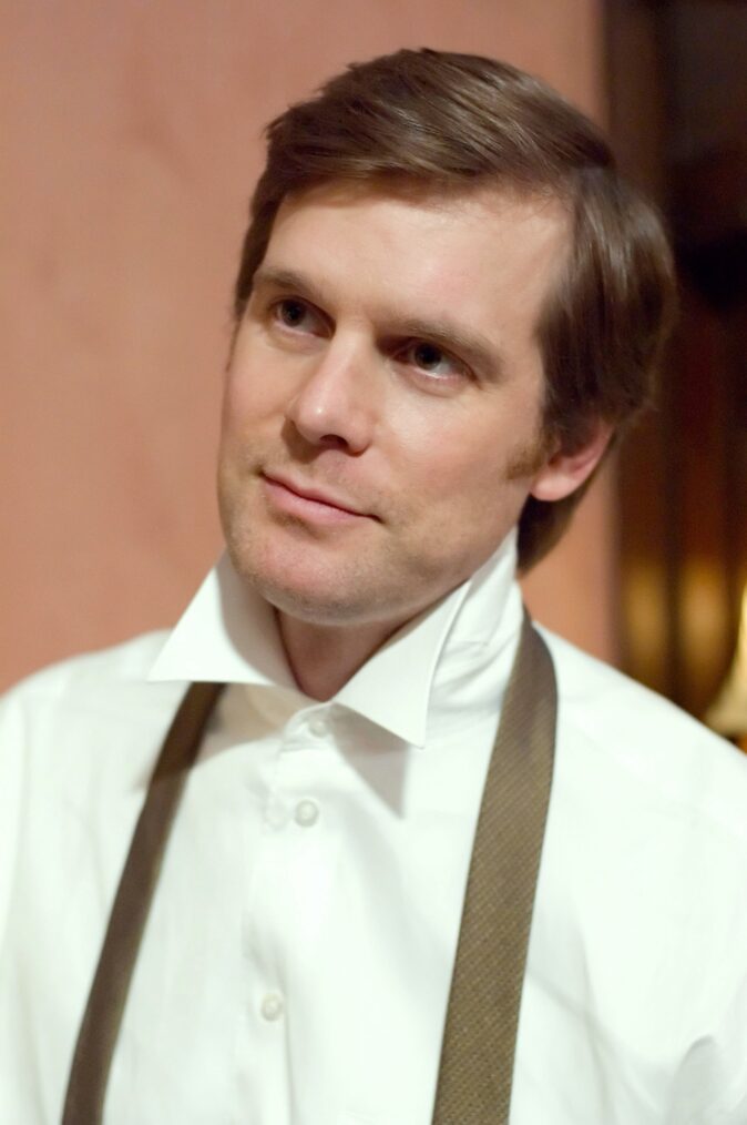 Peter Krause in 'Dirty Sexy Money'