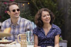 Charlie Cox and Tatiana Maslany in 'She-Hulk'