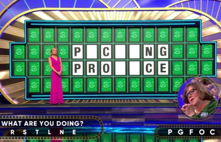 Wheel of Fortune contestant Beth Barbee solving the Bonus Round