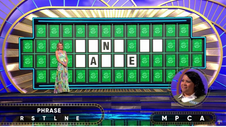 Wheel of Fortune contestant Dawya Davis solving the Bonus Round puzzle on April 28, 2025