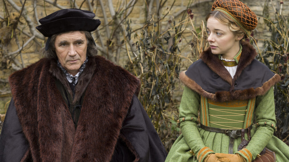 Mark Rylance (Thomas Cromwell), Ellie de Lange (Jenneke) in 'Wolf Hall: The Mirror and the Light' Episode 4 - 'Jenneke'