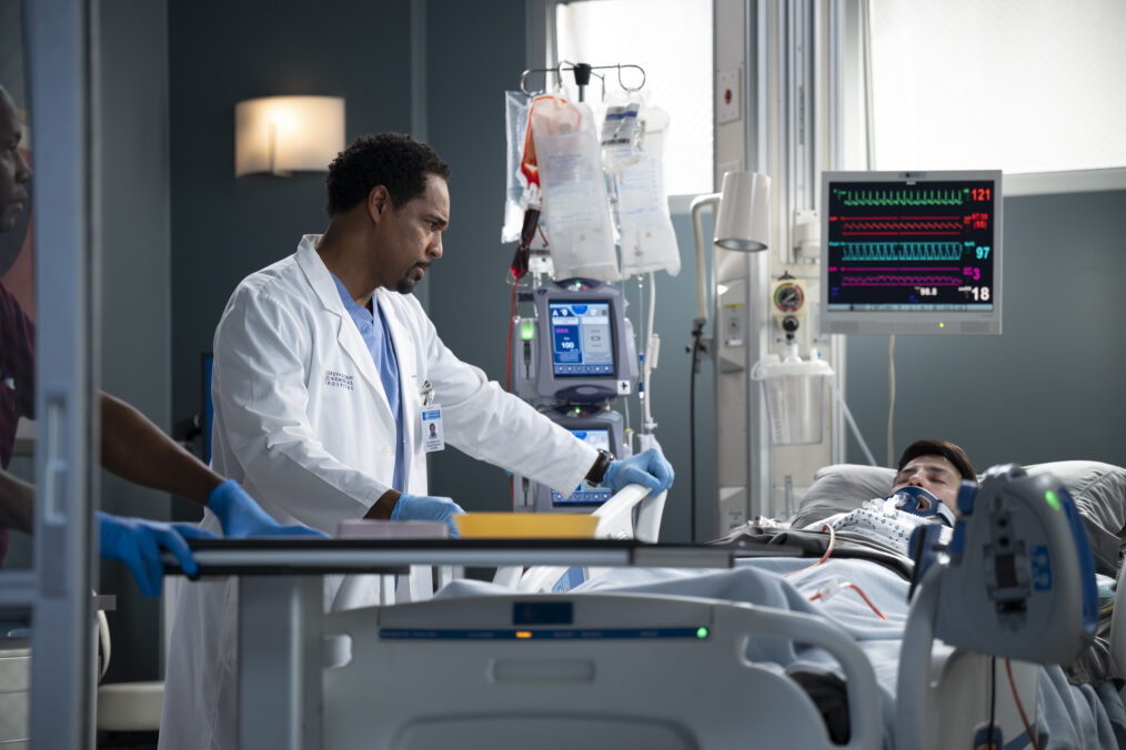 Jason George in Grey's Anatomy - 'How Do I Live'