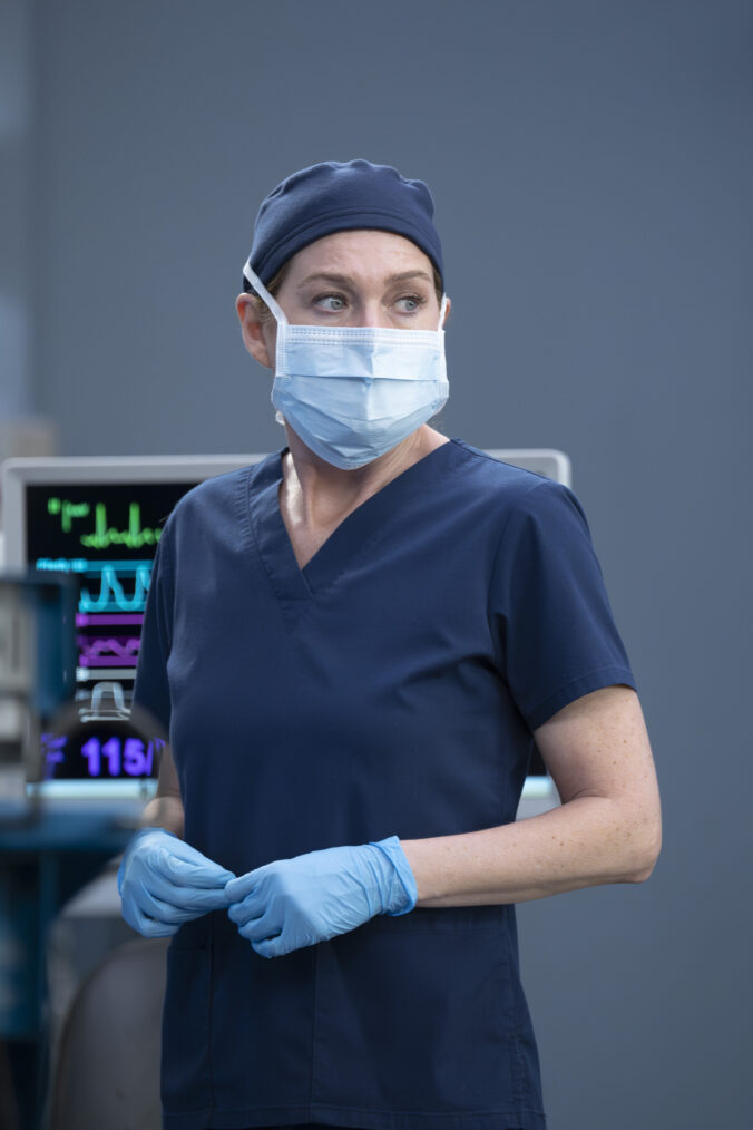 Ellen Pompeo in Grey's Anatomy - 'How Do I Live'