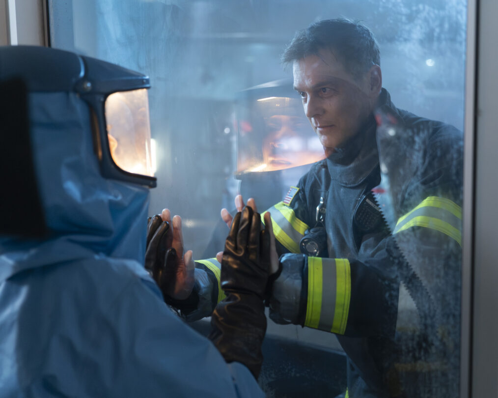 Peter Krause as Bobby — '9-1-1' Season 8 Episode 15 