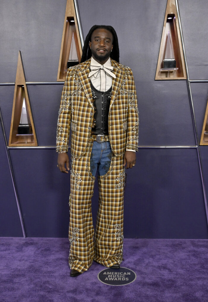 Shaboozey attends the 2025 American Music Awards at Fontainebleau Las Vegas on May 26, 2025 in Las Vegas