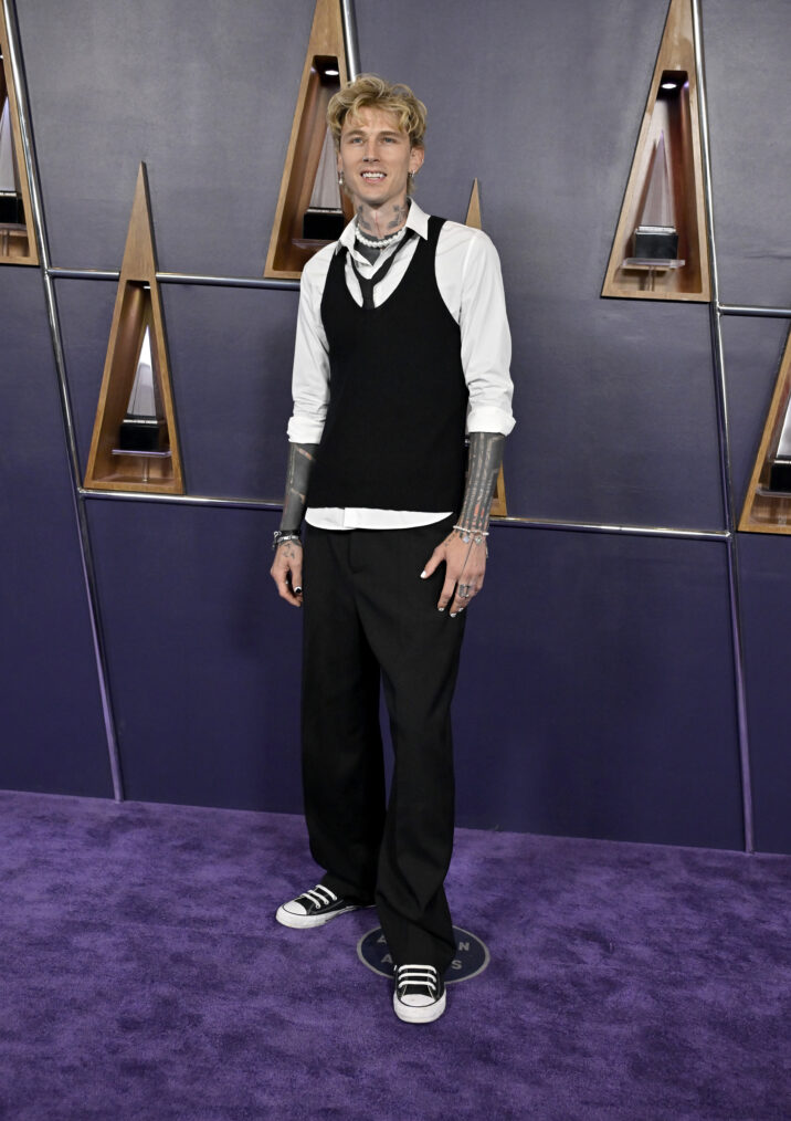 MGK attends the 2025 American Music Awards at Fontainebleau Las Vegas on May 26, 2025 in Las Vegas