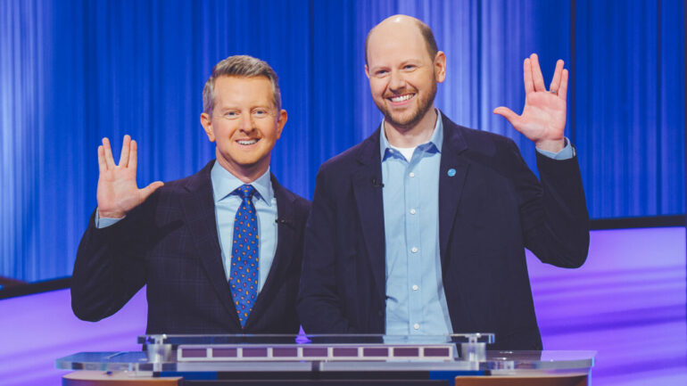 Jeopardy! host Ken Jennings with contestant Dan Moren