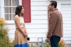 Jason Segel and Cobie Smulders in Shrinking