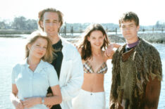 Michelle Williams, James Van Der Beek, Katie Holmes, and Joshua Jackson in Dawson's Creek