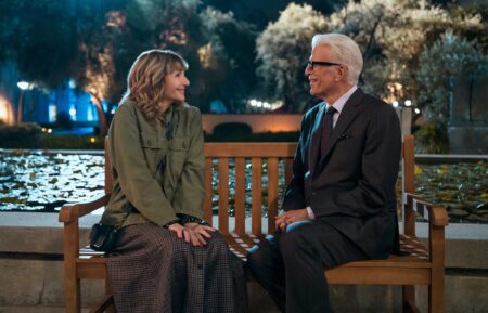 Mary Steenburgen and Ted Danson in 'A Man on the Inside' Season 2